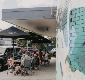  Kenrose Bakery (The Baker's Corner)