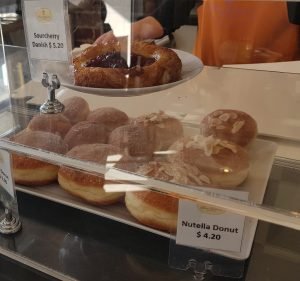 Vienna Patisserie and Bakery Food & Beverages in Kew East