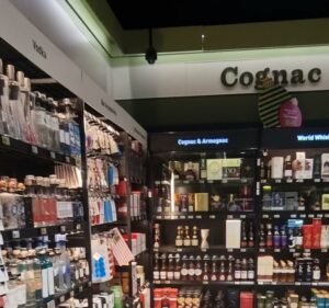 Dan Murphy's Delacombe Food & Beverages in Delacombe