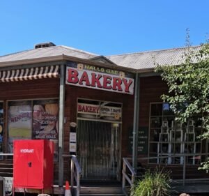 Halls Gap Bakery Food & Beverages in Halls Gap