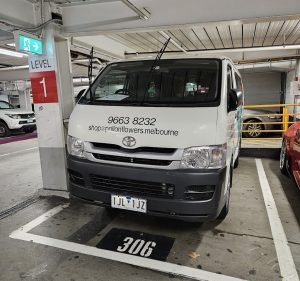 Pollon Flowers Melbourne Florist in Melbourne