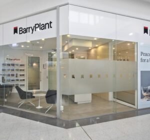 Barry Plant Tarneit Real Estate in Tarneit