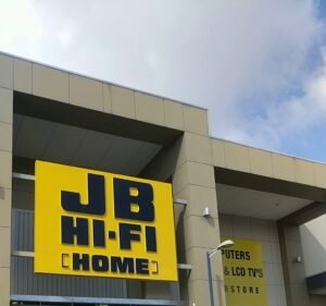 JB Hi-Fi Essendon HOME Electronics store in Essendon