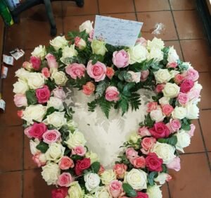 Florists in Victoria Australia Kent St Flowers