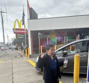 KFC Kew Food & Beverages in Kew