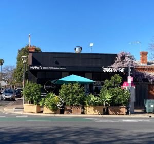  Erb 'N' Flo Breakfast & Coffee Bar