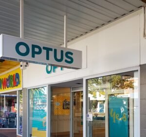 Optus Sale IT Services in Sale