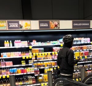 Woolworths Metro Queens Place Grocery store in Melbourne