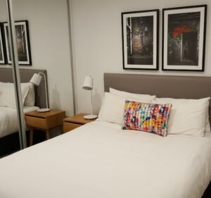 Oaks Melbourne Southbank Suites Hotel in Southbank