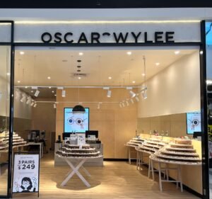  Oscar Wylee Optometrist - Fountain Gate