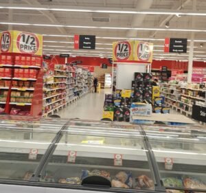 Coles Lara Grocery store in Lara