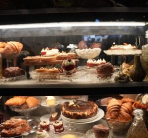 Cafes and Coffee Shops in Melbourne Australia Degraves Espresso Melbourne