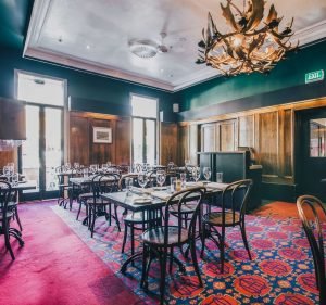 Hotels and Accommodations in South Yarra Australia Middle Park Hotel