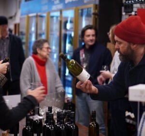 Rathdowne Cellars Food & Beverages in Carlton North