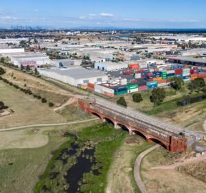 Logistics and Transportation in Point Cook Australia M.G.Barnes Transport