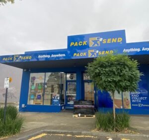 PACK & SEND Mount Waverley Courier service in Mount Waverley