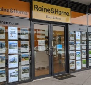 Raine&Horne Point Cook - Williams Landing Real Estate in Melbourne