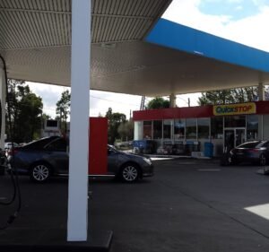 Gas Stations in Melbourne Australia United Petroleum Kensington (Pie Face)