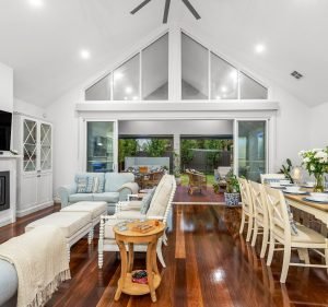 Compass Estate Agents Real Estate in Altona