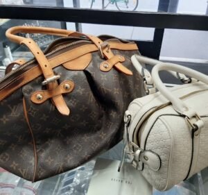 Dry Cleaning and Laundry Services in South Yarra Australia Rose Valet Fine Drycleaning