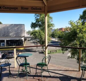 Bakery and Pastry Shops in Victoria Australia Beechworth Bakery Echuca