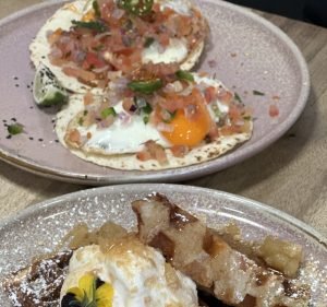 Fresh Point Co. Cafe Bellamack Food & Beverages in Bellamack