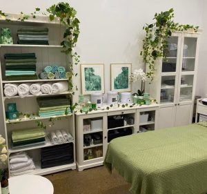  Revive Beauty and Tanning