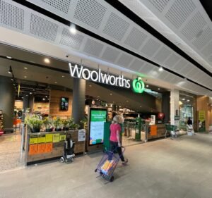 Supermarkets in Melbourne Australia Woolworths Melbourne Square (Southbank)