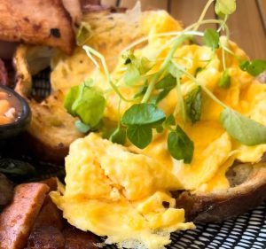 Saltwater @ Bundilla Food & Beverages in The Gardens