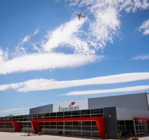 Expeditors Melbourne Transport in Keilor East