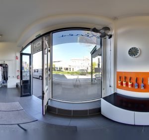 Renes Dry Cleaners Cleaning service in Port Melbourne