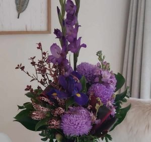 Red Earth Flowers Florist in Kilsyth