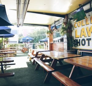 Hotels and Accommodations in South Yarra Australia College Lawn Hotel