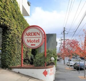 Hotels and Accommodations in Melbourne Australia Arden Motel