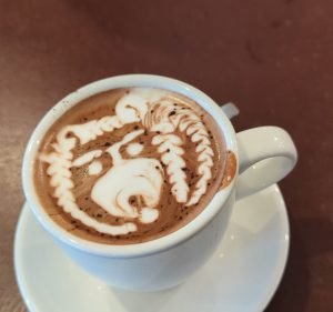 Highroad Food & Beverages in Dickson