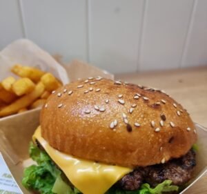 Burgur Point cook Food & Beverages in Point Cook