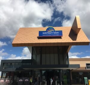 Established Property Sanctuary Lakes Real Estate in Point Cook