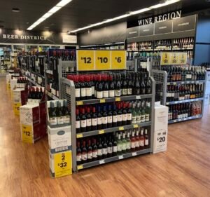 Liquorland Torquay Food & Beverages in Torquay
