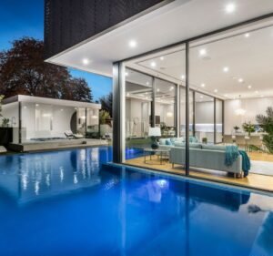 Window Cleaning Services in Melbourne Australia Ezyshine Window Cleaning Melboune