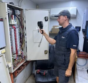 Plum Electrical Electrician in Point Cook