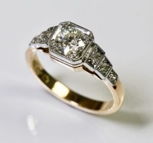 Woods Jewellers Jewellery in Colac