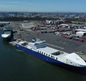 SeaRoad Transport in Port Melbourne