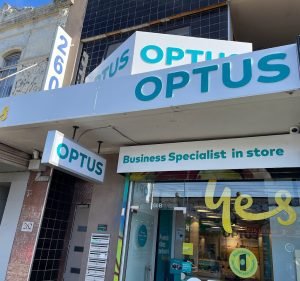 Mobile Phone Retailers in Victoria Australia Optus Richmond Victoria St