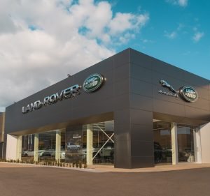 Melbourne City Land Rover in Port Melbourne