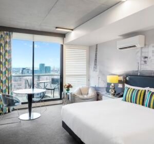 Oaks Melbourne on William Suites Hotel in Melbourne
