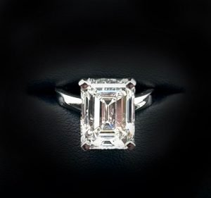 Robert H Parker & Sons Jewellers Jewellery in Melbourne