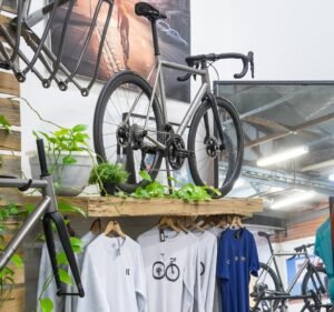 Curve Cycling - Titanium & Steel Bikes Bicycle Services in Abbotsford