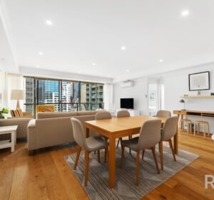 Real Estate of Melbourne Real Estate in Melbourne