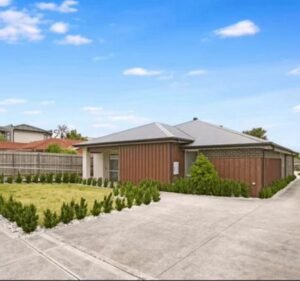  Bundoora