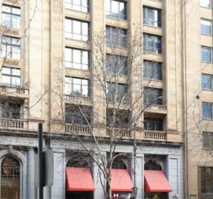 Banking and Finance in Melbourne Australia HSBC Bank